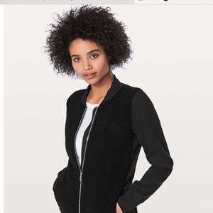 Lululemon Stand Out Sherpa Jacket 6